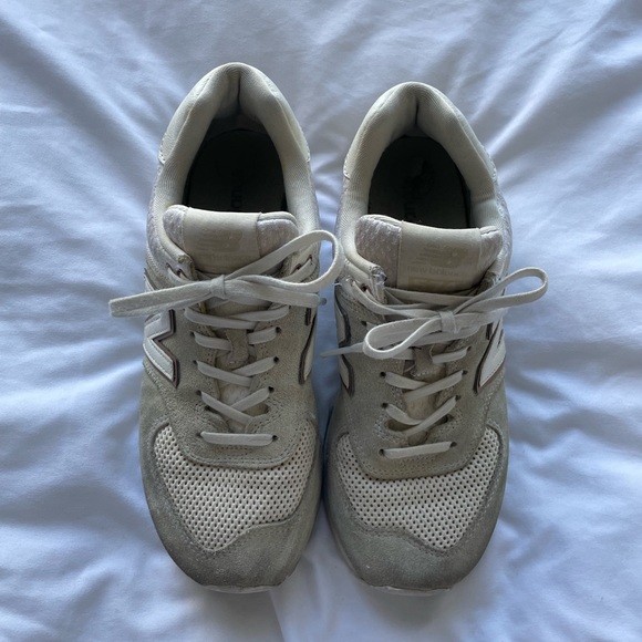 New Balance Sneakers - Picture 3 of 4